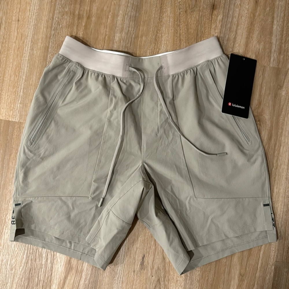 Lululemon License to Train 7” short M